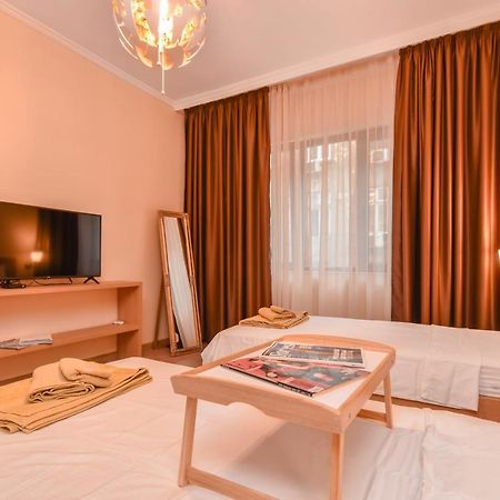 Sofia Dream Apartment - The Library - 3-Bdr, 2-Bthr By Flat Mаnager Bagian luar foto