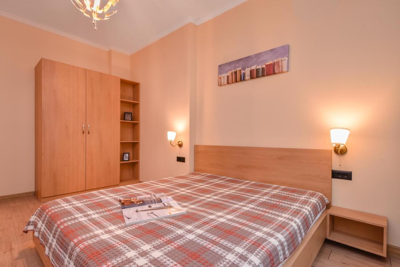 Sofia Dream Apartment - The Library - 3-Bdr, 2-Bthr By Flat Mаnager Bagian luar foto